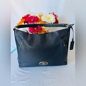 Coach EUC Scout navy blue pebbled leather shoulder bag